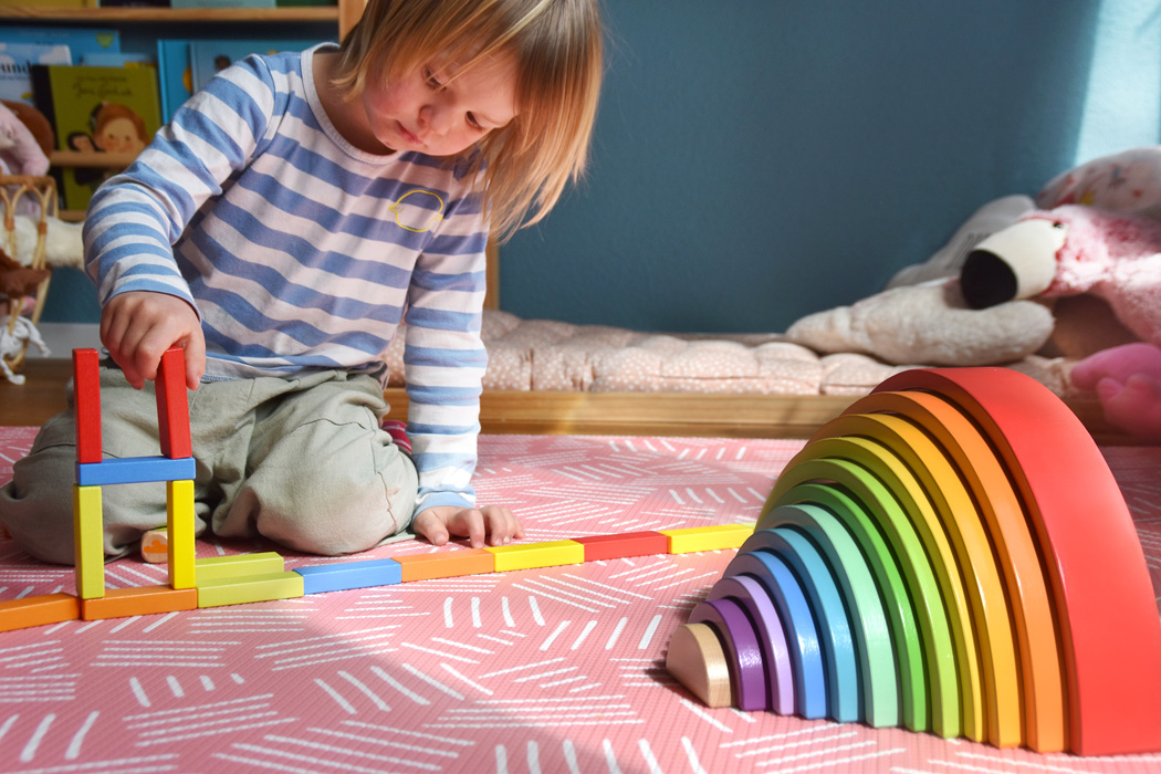 Montessori-Spielzeug nach Alter