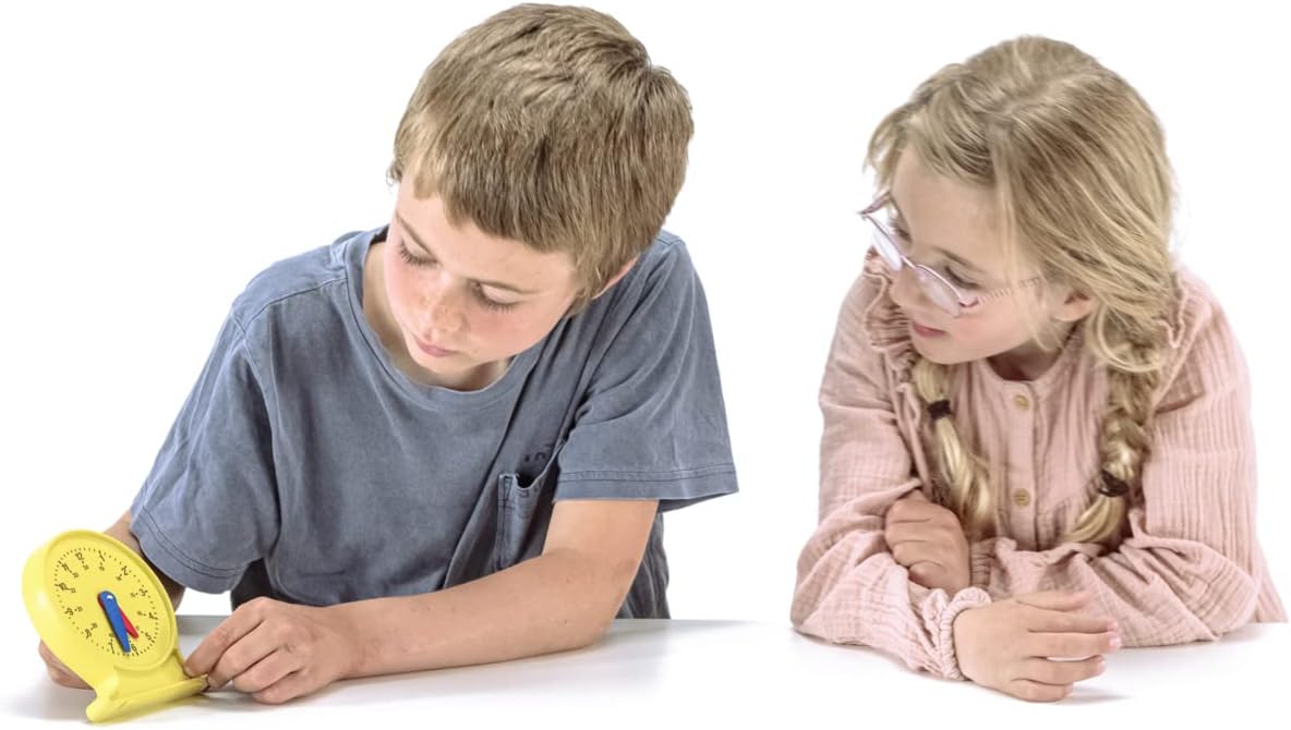 Uhrzeit und Zeitspannen verstehen mit der Montessori Lernuhr