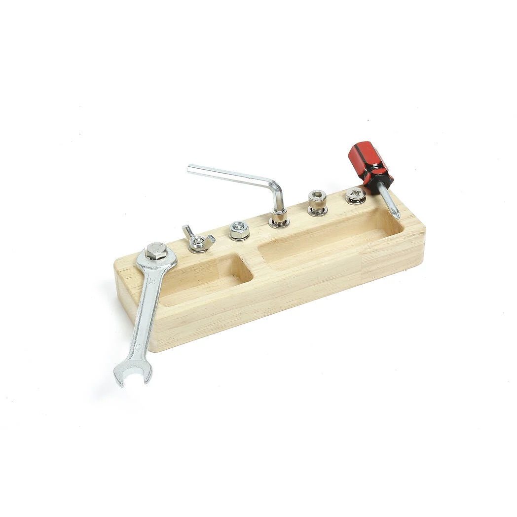 Montessori-Schraubbrett aus Holz – 6 Schrauben mit echtem Werkzeug